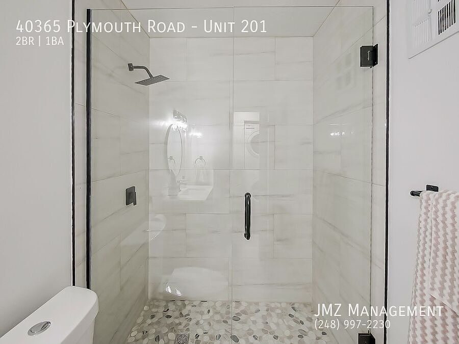 40365 Plymouth Rd Apt 201, photo 27