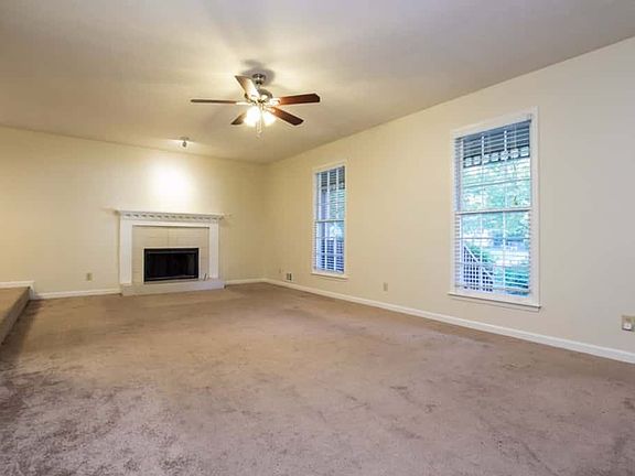 5th image of 3648 Fernbrook Dr