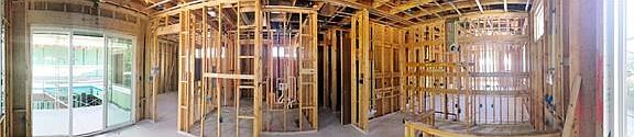 3rd image of 1306 West Ave #2107