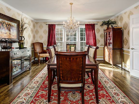 2nd image of 6300 Cameo Ct
