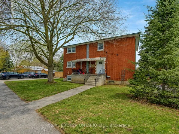 109 Eton Dr, Kitchener, ON N2B 1N9