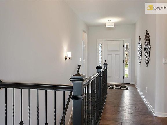 Simulated Images. Actual home may vary.