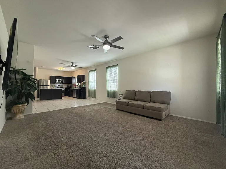 30187 W Avalon Dr — Photo 17