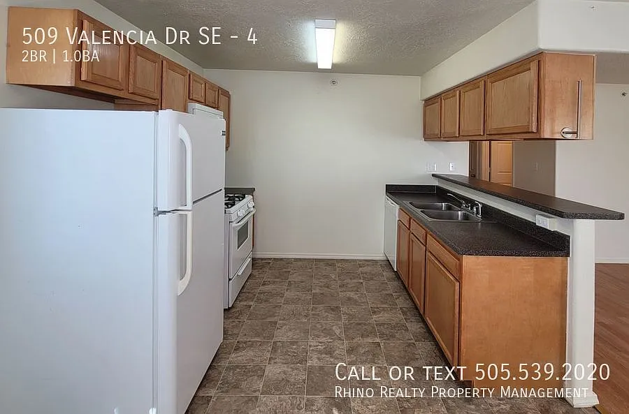 2 Bedroom, 1 Bath In The SE! — Photo 4