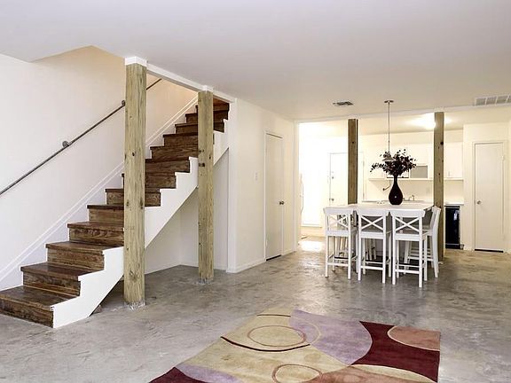 2nd image of 6402 Del Monte Dr APT 27