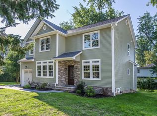 256 Greve Dr, New Milford, NJ 07646