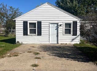 126 W 8th St #C, Mishawaka, IN 46544