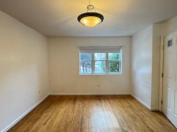 114-67 Taipei Court image 8 of 14