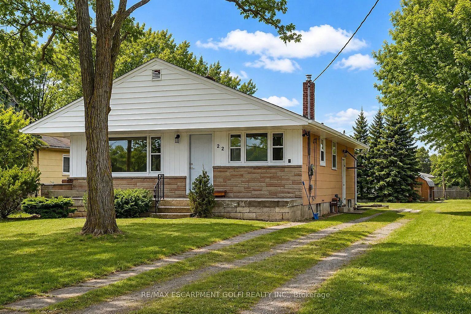 4 bed, $2,790 — Photo 1