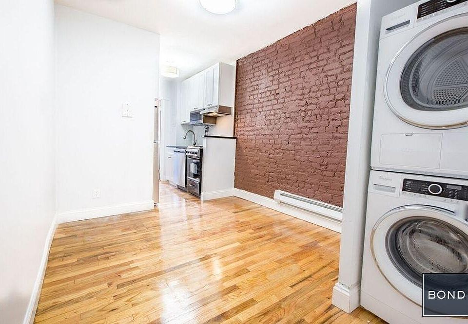 1st image of 13 Saint Marks Pl APT 3F