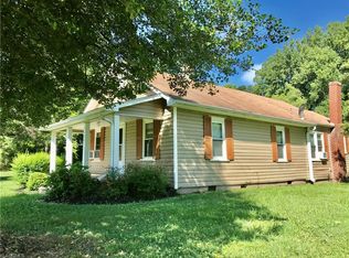 9644 Moore Rd, Tobaccoville, NC 27050