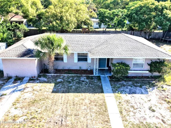 7670 Pinehurst Dr, Spring Hill, FL 34606