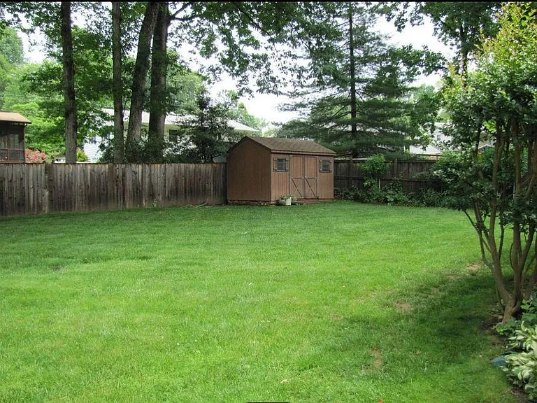 14414 Brad Dr — Photo 13