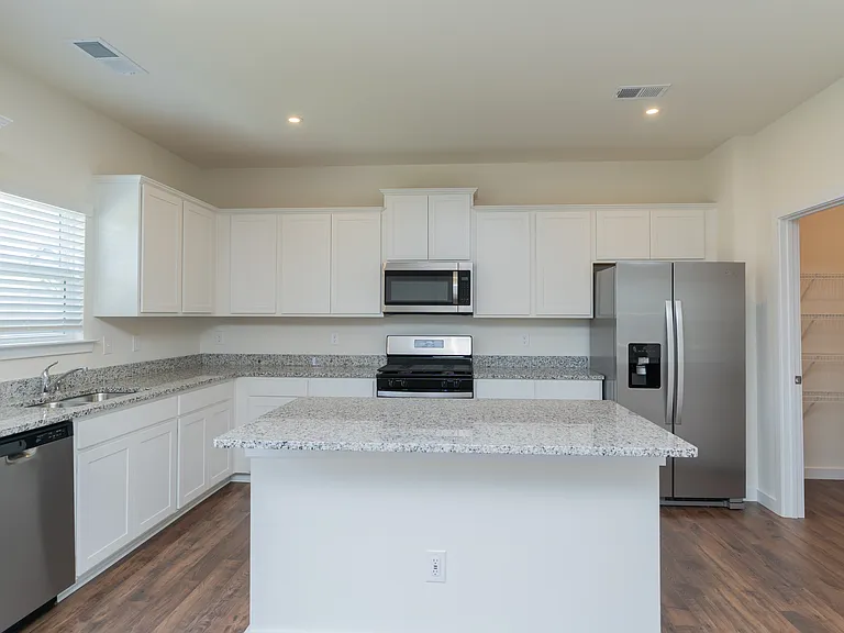 7321 Bendire Loop — Photo 29