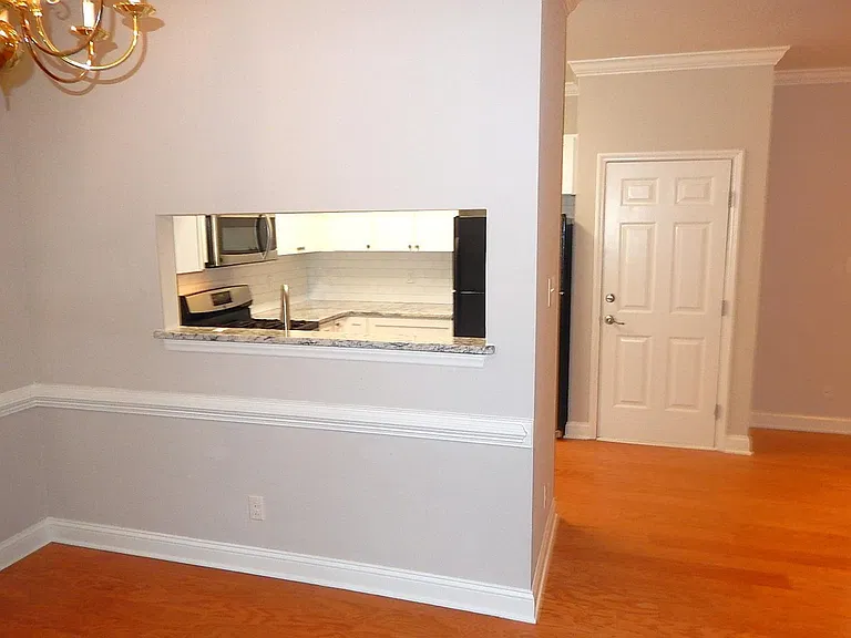 211 Bridgepath Dr — Photo 7