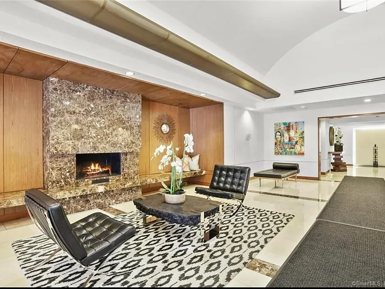 25 Forest St #8E — Photo 10