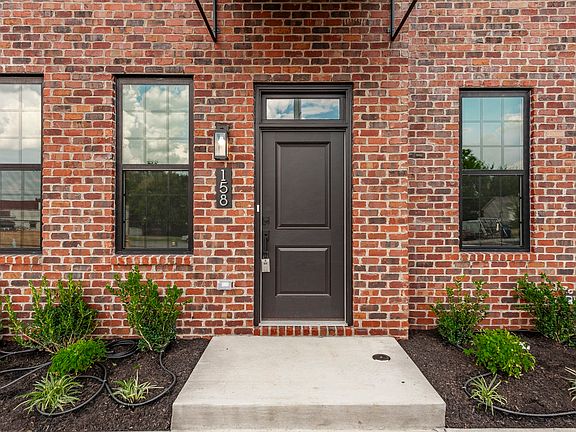 3rd image of 158 Skeeter Way