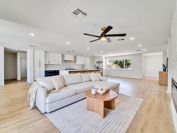 5th image of 8032 E WILSHIRE Drive