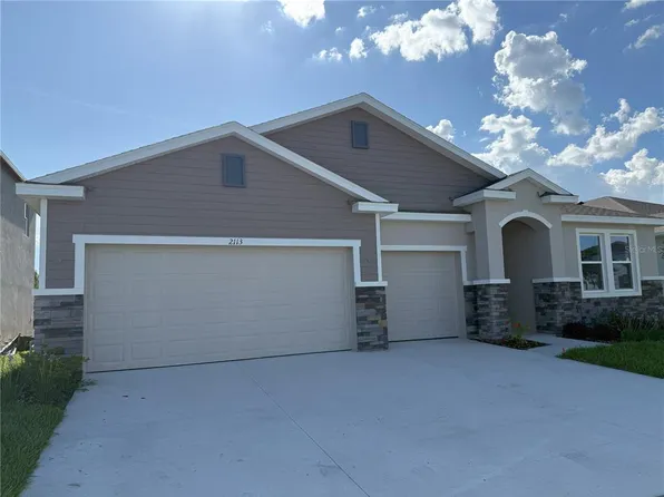 2113 Warren Acres Blvd, Wesley Chapel, FL 33543