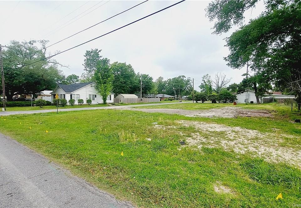 2nd image of 600 Starlin Dr