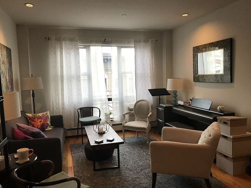 1st image of 150 W 111th St APT 6B