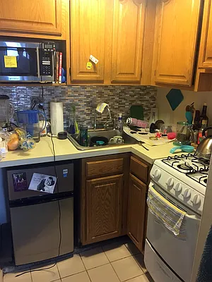 Rented by Wave Real Estate Group | media 19