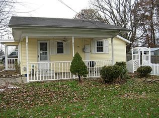 1178 W Glenburn Rd, Linton, IN 47441