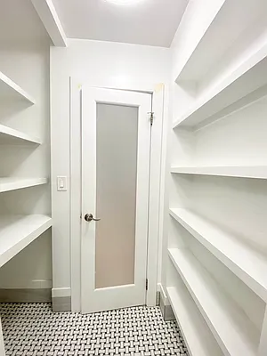 Rented by Bruma Realty LLC | media 15