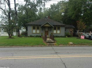907 W Pleasure Ave, Searcy, AR 72143
