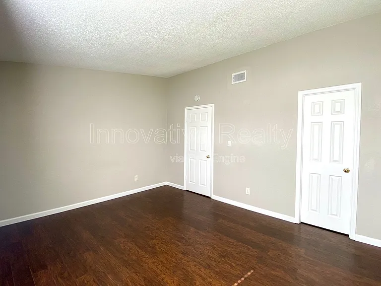 2942 Antique Oaks Cir #88 — Photo 11