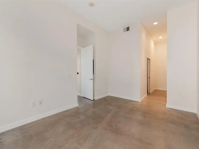 507 Sabine St #707 — Photo 7