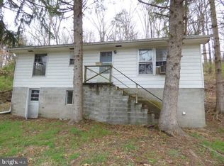 11515 Morningside Dr NE, Cumberland, MD 21502
