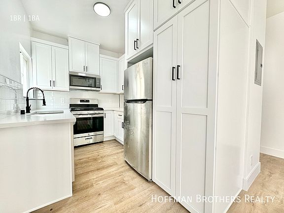 3rd image of 1019 Albany St APT 8A