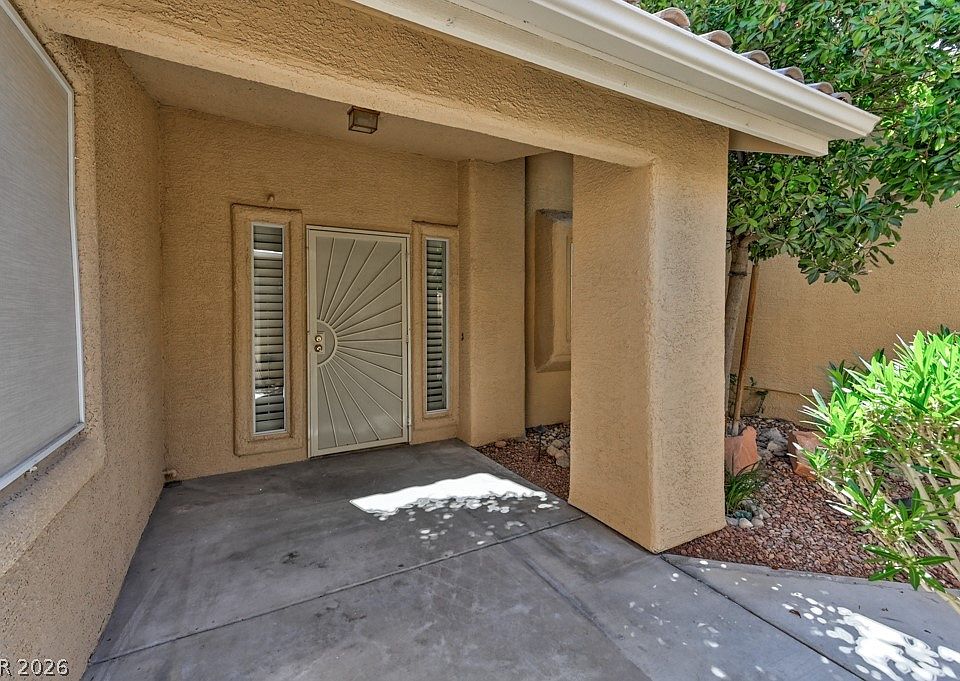 エルセーヌ　viva burst 10本✕2箱 9321 Mount Bret Ave Unit 102, Las Vegas, NV 89129 | Zillow