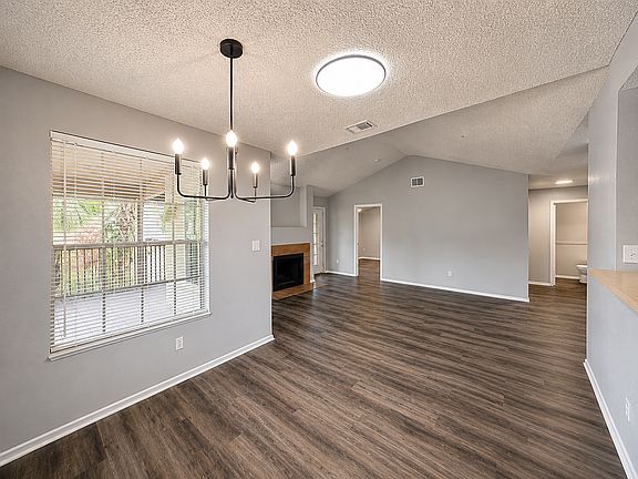 5th image of 234 Afton Sq