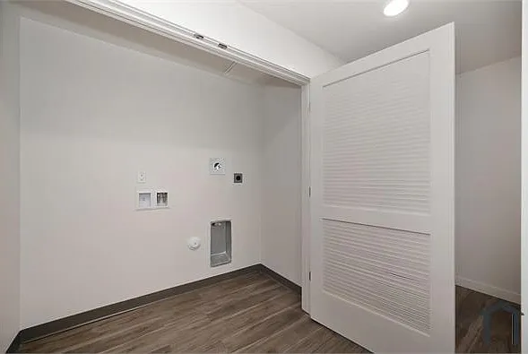 1000 Dresden Dr — Photo 20