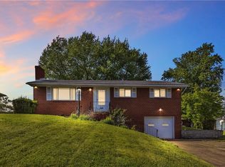 47 Marilou Dr, Jeannette, PA 15644