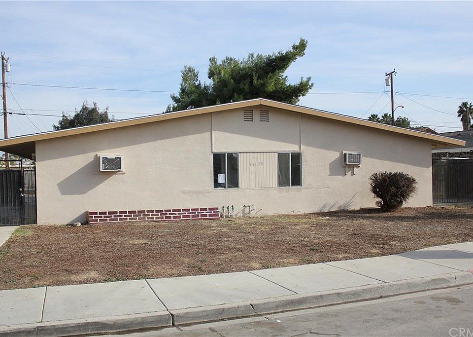 1st image of 15128 Elm Ct