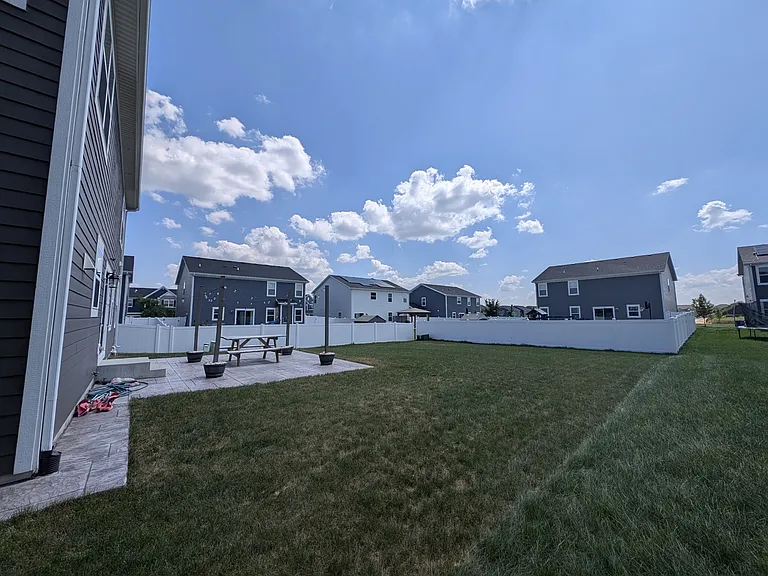 3759 Saint James Ct — Photo 20