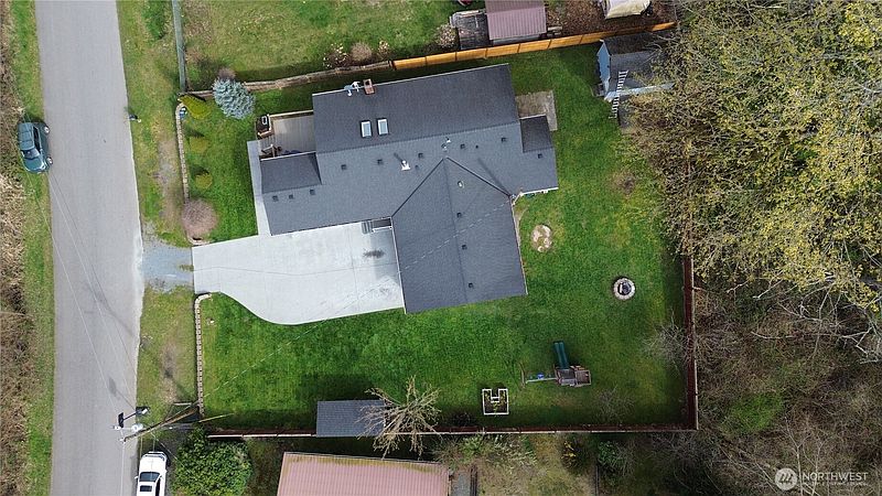 3rd image of 12513 8th Drive NW