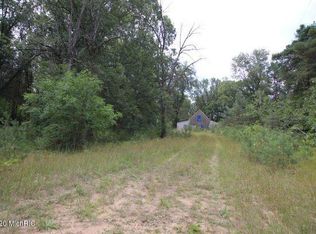 8811 Hayes Rd, Mecosta, MI 49332