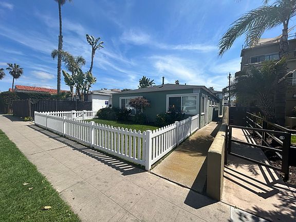 3rd image of 841-845 Felspar St