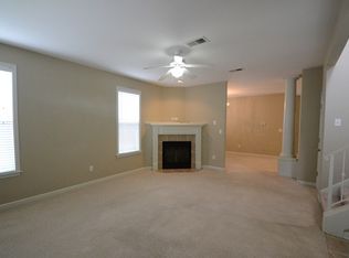 185 Fleets Island Dr, Memphis, TN 38103