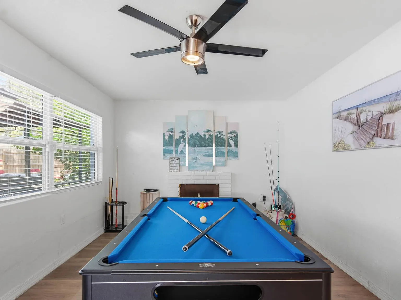 4 bed, 2042 sqft, $6,500 — Photo 3
