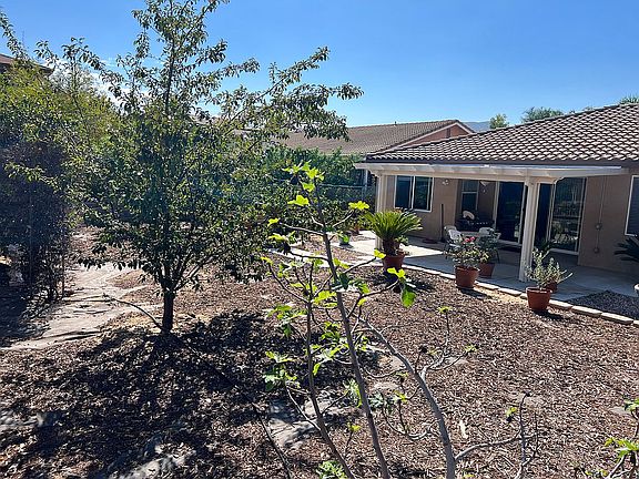 3rd image of 23918 Canyon Lake Dr N
