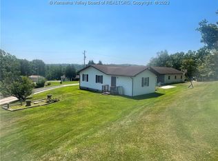 94 Dasher Ln, Ripley, WV 25271