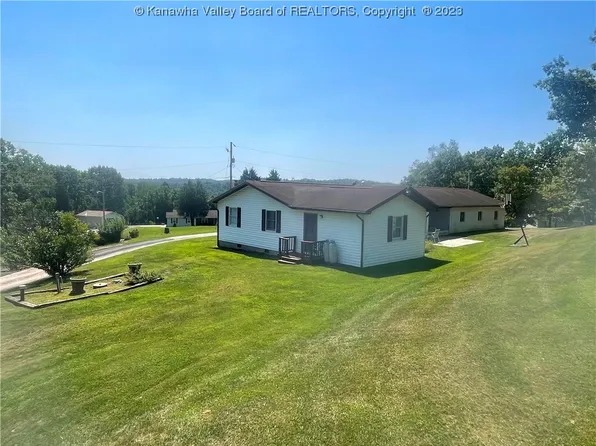 94 Dasher Ln, Ripley, WV 25271