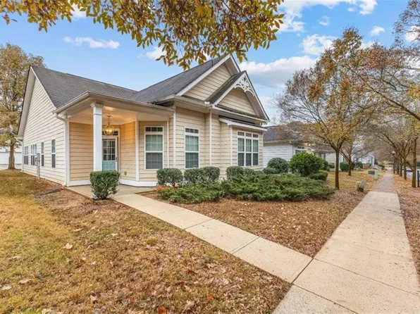 5863 Landers Loop, Fairburn, GA 30213