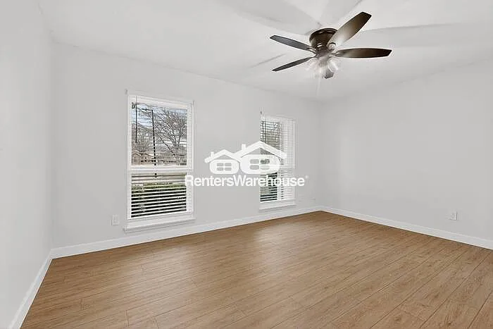 1818 Indian Creek Ct — Photo 21