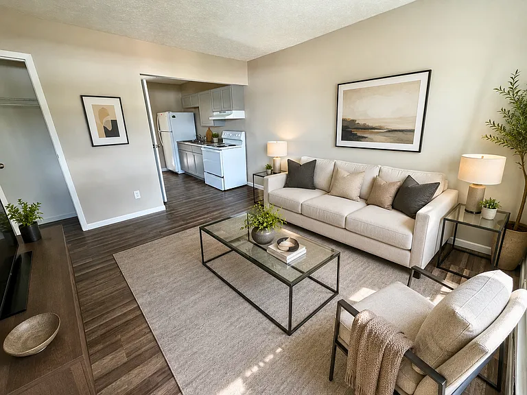 794 Anderson Ave #9 — Photo 2